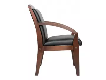 Стул офисный Congress люкс плюс Кожа черная/Орех Тай (М) Срок производства: 10 р д